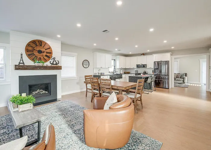 Patio & Fire Pit: Retreat 2 Mi To Cape Cod Beaches